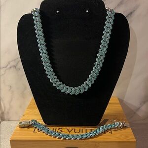 Silver and Blue Necklace Set